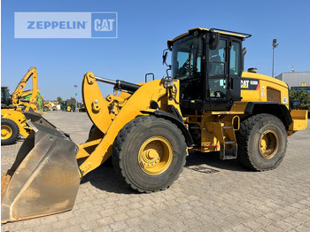 Kolesový nakladač CATERPILLAR 938M