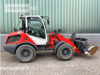 Kolesový nakladač Liebherr L506: obrázok 2