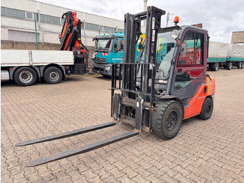 Dieselový vysokozdvižný vozík Toyota Tonero 35 Diesel Stapler 3.274h Sideshift: obrázok 4 Dieselový vysokozdvižný vozík Toyota Tonero 35 Diesel Stapler 3.274h Sideshift: obrázok 4