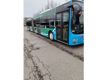 Kĺbový autobus MAN Lion's City A23