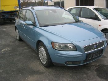 Automobil Volvo V50: obrázok 1