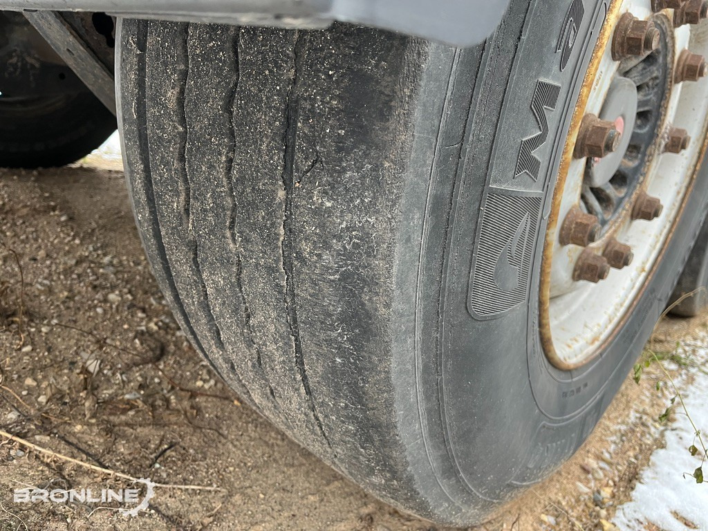 Náves chladírenské 2003 KRONE SDR 27 Refrigerator semi trailer: obrázok 11 Náves chladírenské 2003 KRONE SDR 27 Refrigerator semi trailer: obrázok 11