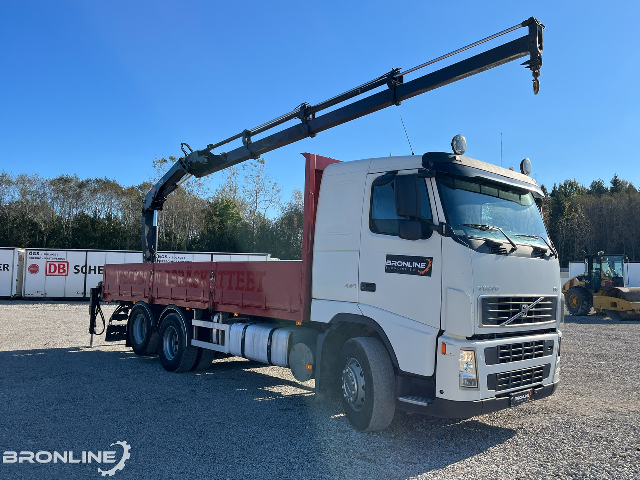 2006 Volvo FH 440 6x2 Flatbed + Crane - Valníkový/ Plošinový nákladný automobil, Auto s hydraulickou rukou: obrázok 2 2006 Volvo FH 440 6x2 Flatbed + Crane - Valníkový/ Plošinový nákladný automobil, Auto s hydraulickou rukou: obrázok 2