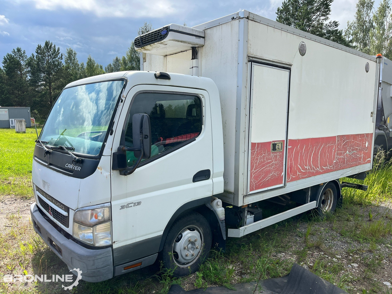 2007 Mitsubishi Fuso Canter 3c13 BOX - Chladirenské nákladné vozidlo: obrázok 1 2007 Mitsubishi Fuso Canter 3c13 BOX - Chladirenské nákladné vozidlo: obrázok 1