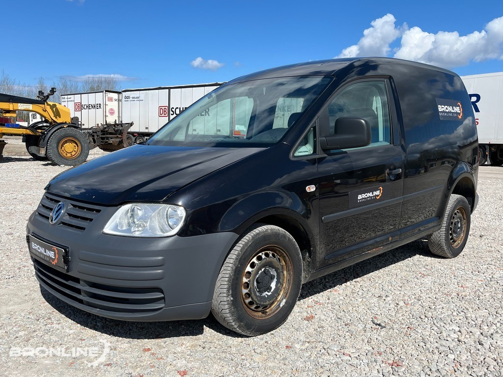 2010 Volkswagen Caddy 4x4 1.9 77kW - Automobil: obrázok 2 2010 Volkswagen Caddy 4x4 1.9 77kW - Automobil: obrázok 2
