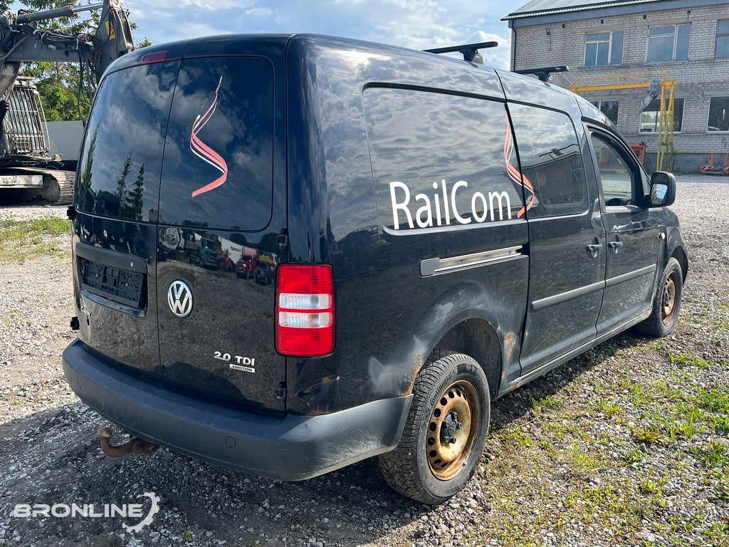 2012 Volkswagen Caddy 4x4 2.0 81kW - Automobil: obrázok 4 2012 Volkswagen Caddy 4x4 2.0 81kW - Automobil: obrázok 4
