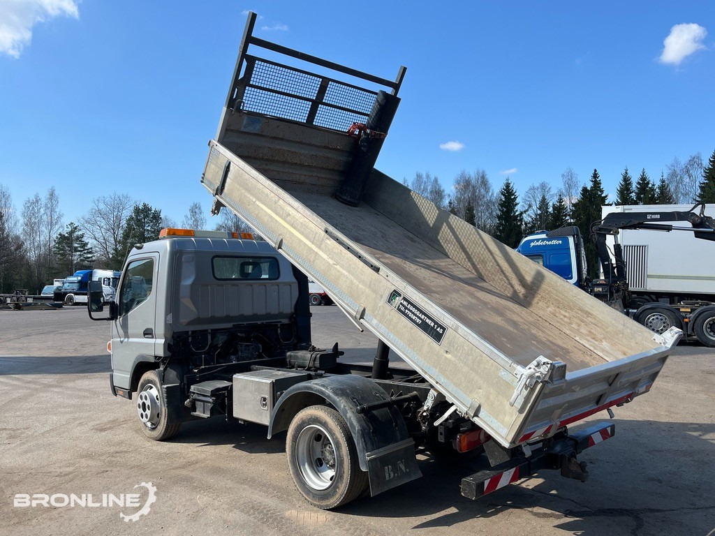 2013 Mitsubishi Fuso Canter 7C15 Tipper - Sklápač: obrázok 5 2013 Mitsubishi Fuso Canter 7C15 Tipper - Sklápač: obrázok 5