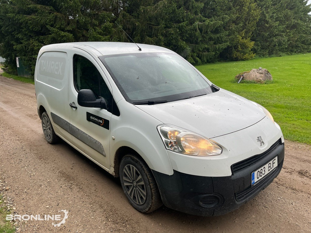 2013 Peugeot Partner 1.6d 55kW - Malá dodávka: obrázok 2 2013 Peugeot Partner 1.6d 55kW - Malá dodávka: obrázok 2