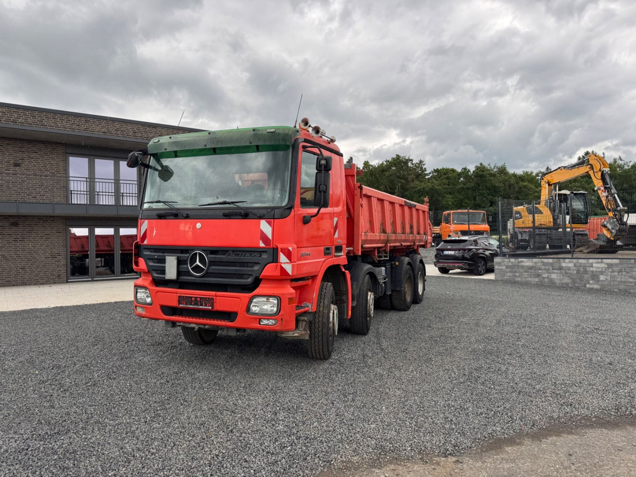 Mercedes-Benz Actros 3244 Dreiseitenkipper Meiller Bordm 8x4 - Sklápač: obrázok 3 Mercedes-Benz Actros 3244 Dreiseitenkipper Meiller Bordm 8x4 - Sklápač: obrázok 3