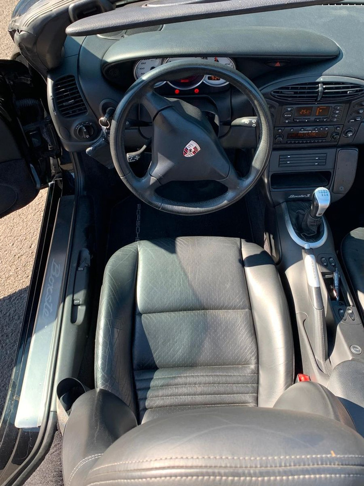 Porsche Boxster S - Kabriolet: obrázok 5 Porsche Boxster S - Kabriolet: obrázok 5