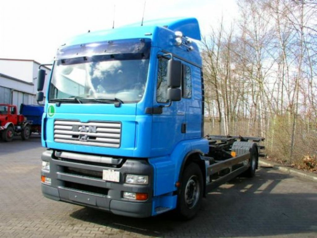 MAN 18.410 TGA2 Achs BDF- LKW - Kontejnérový podvozek/ Výměnná nástavba: obrázok 2 MAN 18.410 TGA2 Achs BDF- LKW - Kontejnérový podvozek/ Výměnná nástavba: obrázok 2