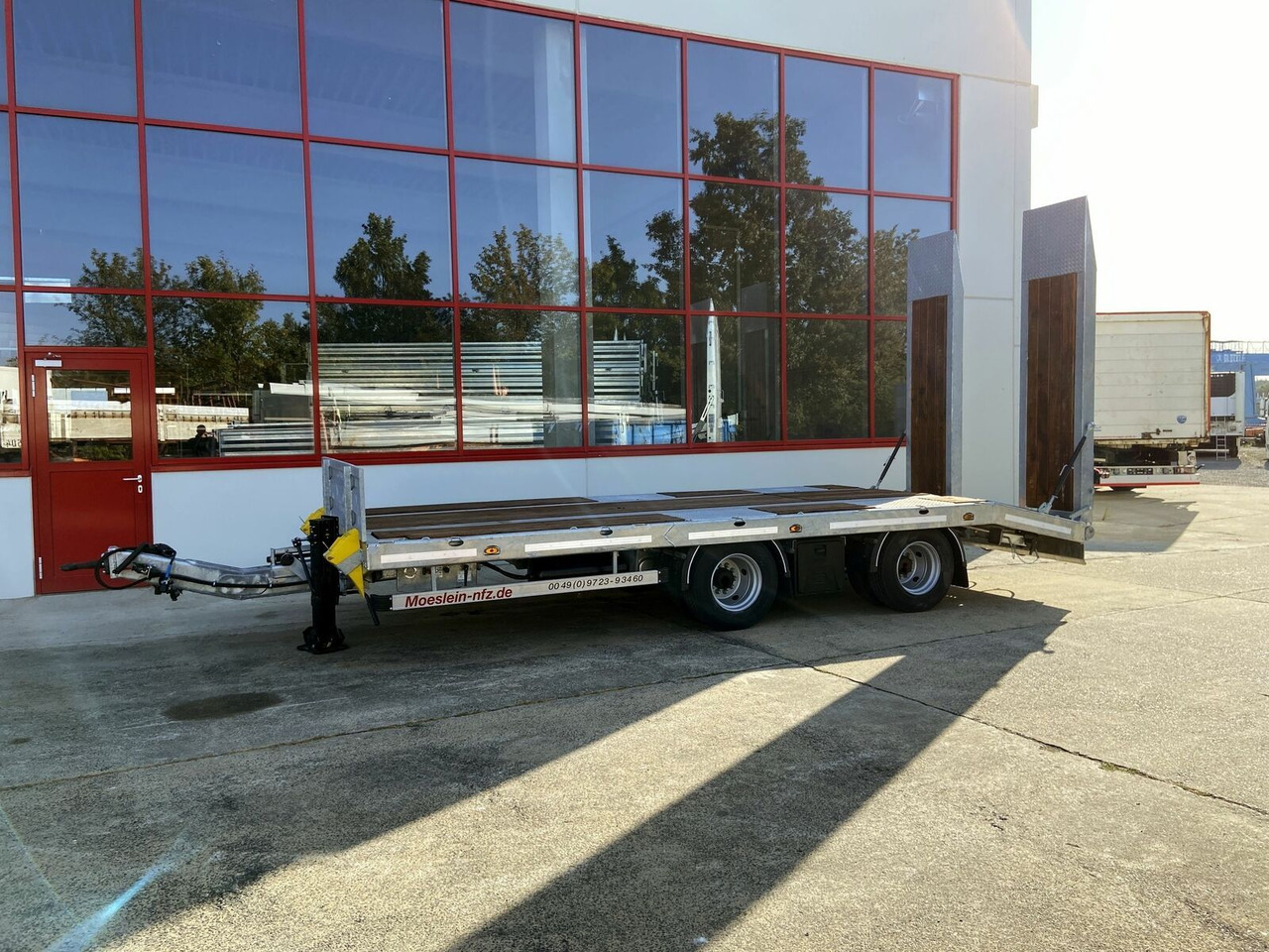Möslein 21 t Tandemtieflader, Luftgefedert, NEU - Príves podvalník: obrázok 2 Möslein 21 t Tandemtieflader, Luftgefedert, NEU - Príves podvalník: obrázok 2