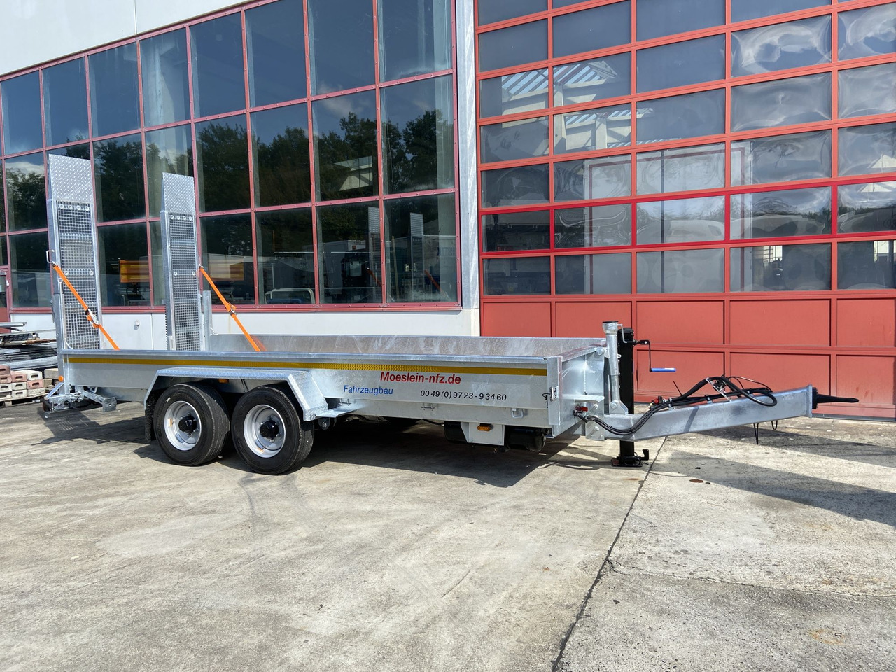 Möslein TT 11-E 5,50 - 2 Tandemtieflader5,50 m x 2 m, Feuerverzinkt - Príves podvalník: obrázok 2 Möslein TT 11-E 5,50 - 2 Tandemtieflader5,50 m x 2 m, Feuerverzinkt - Príves podvalník: obrázok 2