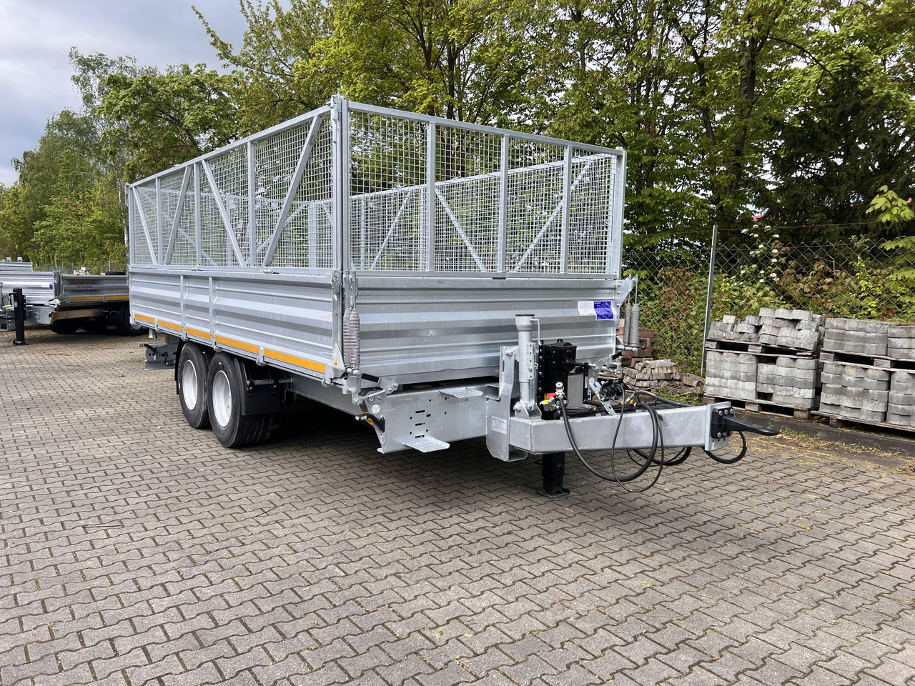 Möslein TTD 14 5,70 m 14 t Tandem- Kipper Tieflader 5,70 m lang, Breite Reifen-- Neufahrzeug -- - Príves sklápěcí: obrázok 2 Möslein TTD 14 5,70 m 14 t Tandem- Kipper Tieflader 5,70 m lang, Breite Reifen-- Neufahrzeug -- - Príves sklápěcí: obrázok 2