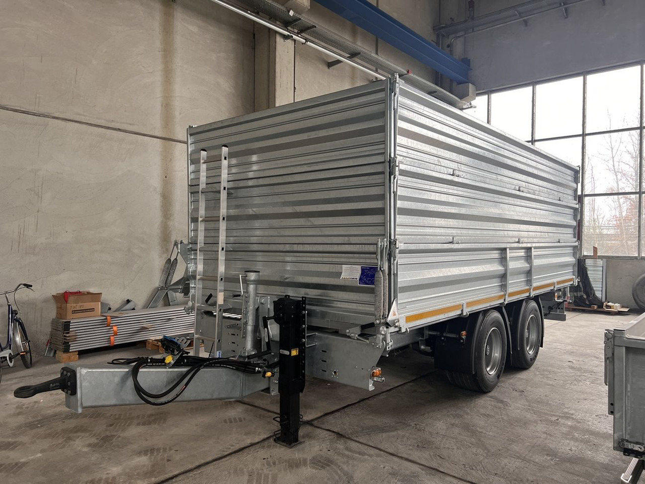 Möslein TTD 19 AB 19 t Tandem Kipper Tieflader2 x Aufsatzbordwänden-- Neufahrzeug -- - Príves sklápěcí: obrázok 1 Möslein TTD 19 AB 19 t Tandem Kipper Tieflader2 x Aufsatzbordwänden-- Neufahrzeug -- - Príves sklápěcí: obrázok 1
