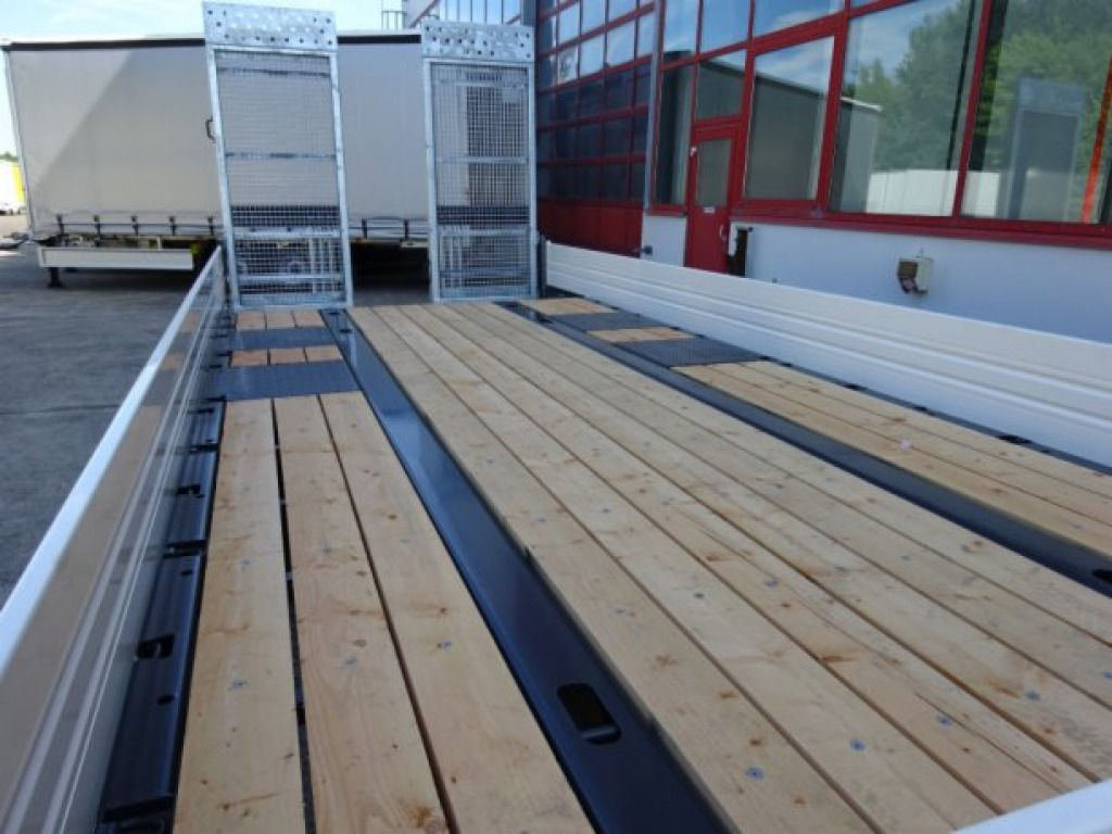 Möslein TTT 13 6,2 BR Weiß Neuer 13 t GG Tandemtieflader mit Breiten Rampen - Príves podvalník: obrázok 3 Möslein TTT 13 6,2 BR Weiß Neuer 13 t GG Tandemtieflader mit Breiten Rampen - Príves podvalník: obrázok 3