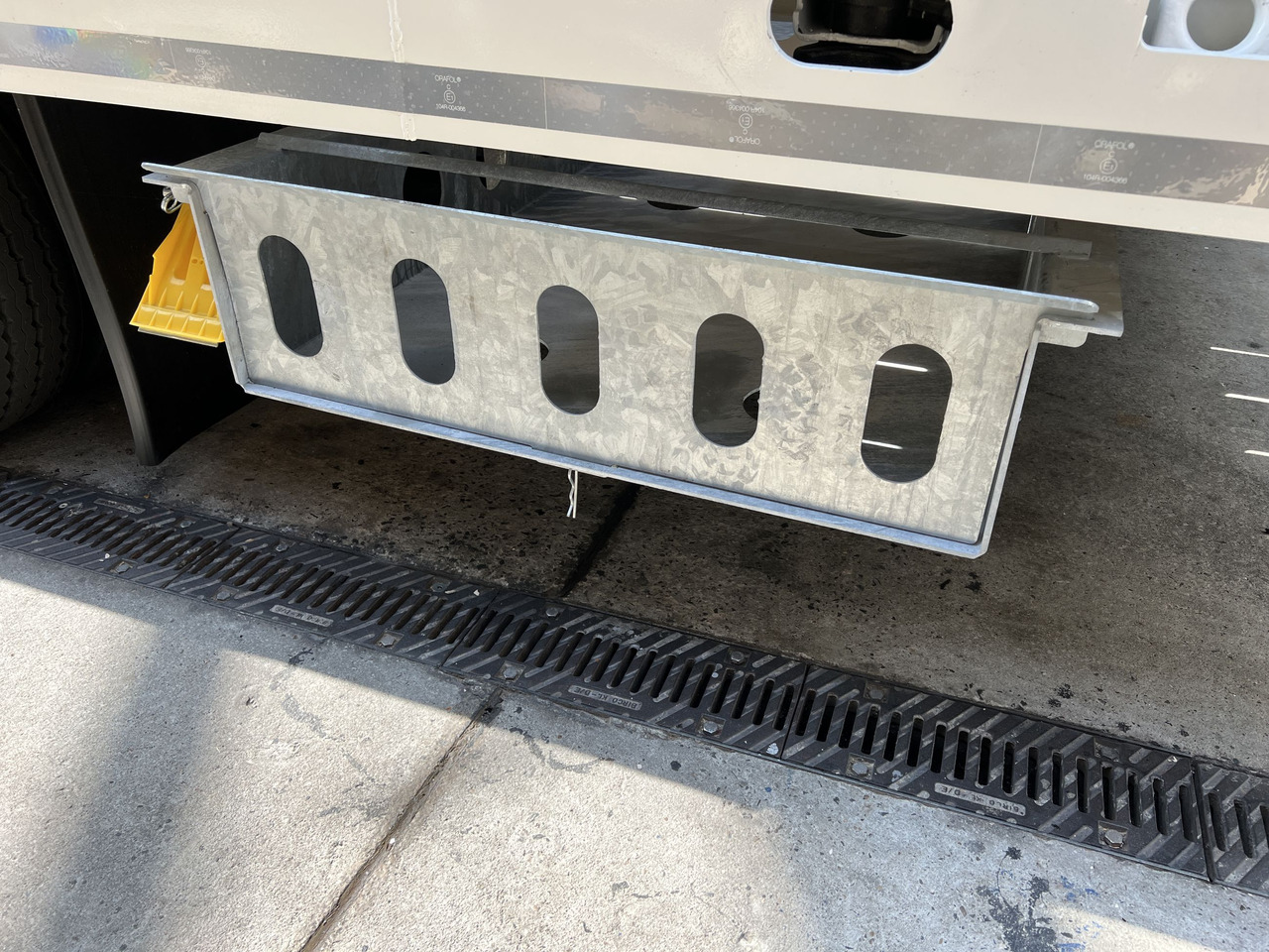 Müller Mitteltal Staufach für Alu- Rampen - Náves podvalník: obrázok 2 Müller Mitteltal Staufach für Alu- Rampen - Náves podvalník: obrázok 2