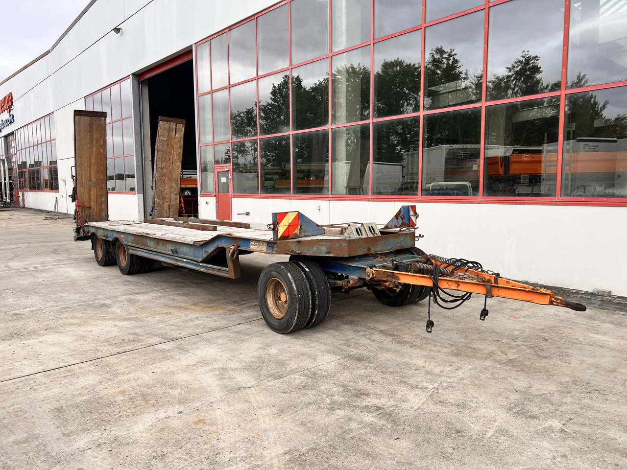 Müller Mitteltal T3 3 Achs Tieflader mit ABS - Príves podvalník: obrázok 2 Müller Mitteltal T3 3 Achs Tieflader mit ABS - Príves podvalník: obrázok 2