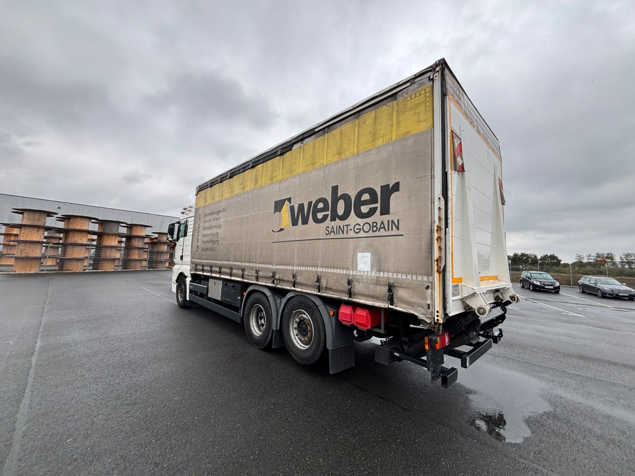 MAN TGX 26.480 mit Ladebordwand - Plachtové nákladné vozidlo: obrázok 4 MAN TGX 26.480 mit Ladebordwand - Plachtové nákladné vozidlo: obrázok 4