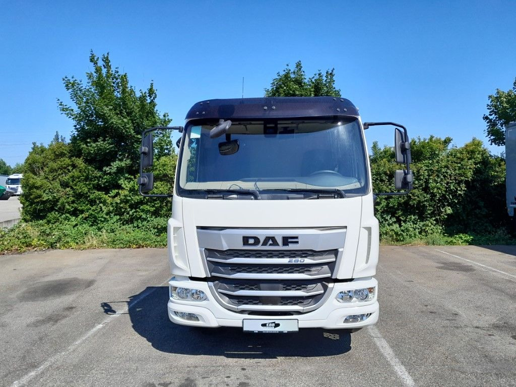 DAF FA XB 260 12t reparierter Wasserschaden - Podvozek s kabinou: obrázok 2 DAF FA XB 260 12t reparierter Wasserschaden - Podvozek s kabinou: obrázok 2