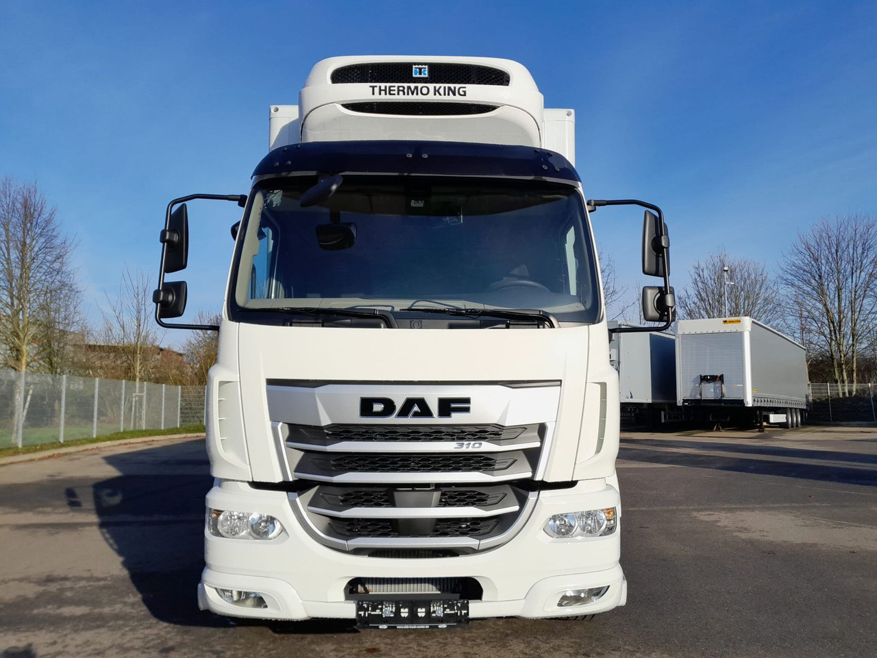 DAF FA XB 310 18t Kress Kühlaufbau - Chladirenské nákladné vozidlo: obrázok 3 DAF FA XB 310 18t Kress Kühlaufbau - Chladirenské nákladné vozidlo: obrázok 3