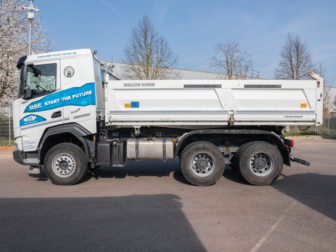 DAF FAT XFC 530 SL Meiller TRIGENIUS D 316 DAF FAT XFC 530 SL Meiller TRIGENIUS D 316 - Sklápač: obrázok 2 DAF FAT XFC 530 SL Meiller TRIGENIUS D 316 DAF FAT XFC 530 SL Meiller TRIGENIUS D 316 - Sklápač: obrázok 2