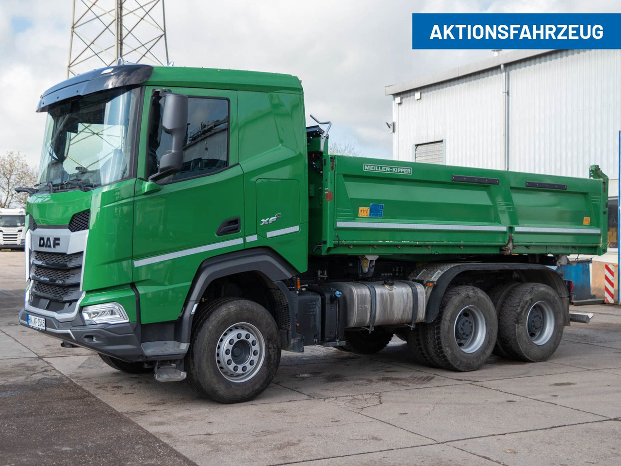 DAF FAT XFC 530 SL Meiller TRIGENIUS D 316 DAF FAT XFC 530 SL Meiller TRIGENIUS D 316 - Sklápač: obrázok 1 DAF FAT XFC 530 SL Meiller TRIGENIUS D 316 DAF FAT XFC 530 SL Meiller TRIGENIUS D 316 - Sklápač: obrázok 1