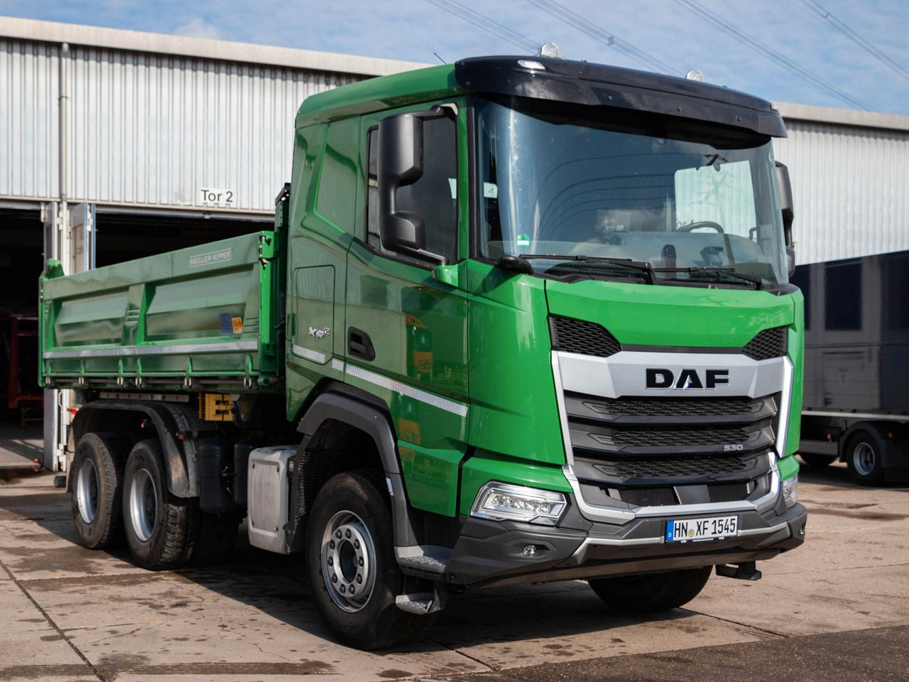 DAF FAT XFC 530 SL Meiller TRIGENIUS D 316 DAF FAT XFC 530 SL Meiller TRIGENIUS D 316 - Sklápač: obrázok 3 DAF FAT XFC 530 SL Meiller TRIGENIUS D 316 DAF FAT XFC 530 SL Meiller TRIGENIUS D 316 - Sklápač: obrázok 3