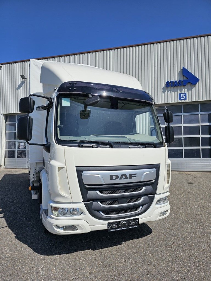 DAF LF 210 7,49t Spier Pritsche-Plane LBW Tageszulas DAF FA LF 210 08t Spier Pritsche mit LBW - Plachtové nákladné vozidlo: obrázok 2 DAF LF 210 7,49t Spier Pritsche-Plane LBW Tageszulas DAF FA LF 210 08t Spier Pritsche mit LBW - Plachtové nákladné vozidlo: obrázok 2