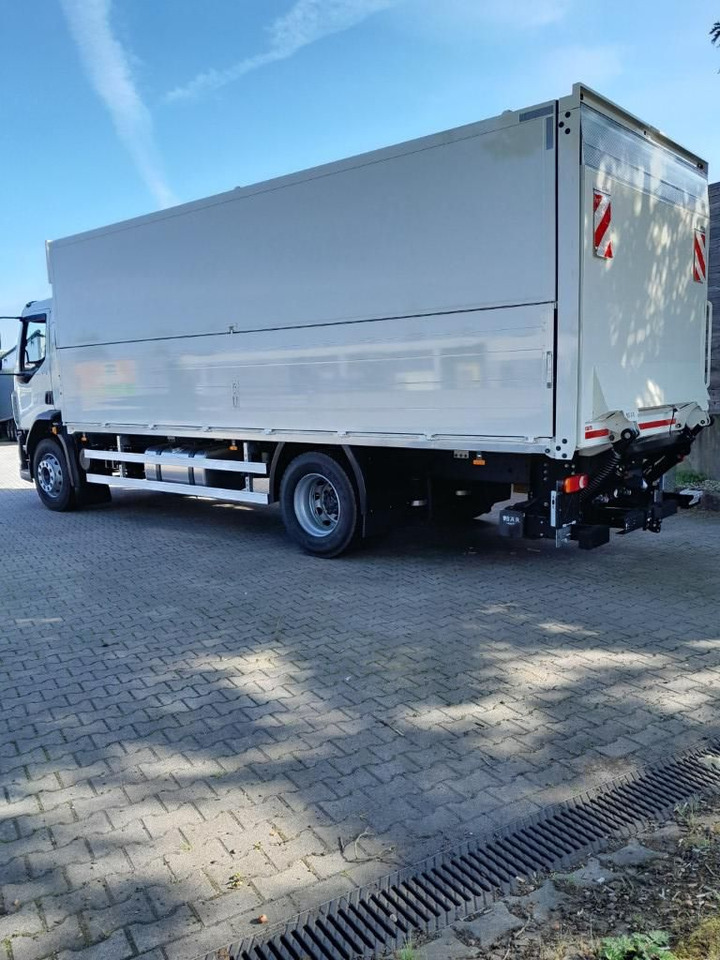 DAF XB 310 FA 18t Getränkeaufbau DAF XB 310 FA 18t Getränkeaufbau - Přepravník nápojů: obrázok 4 DAF XB 310 FA 18t Getränkeaufbau DAF XB 310 FA 18t Getränkeaufbau - Přepravník nápojů: obrázok 4