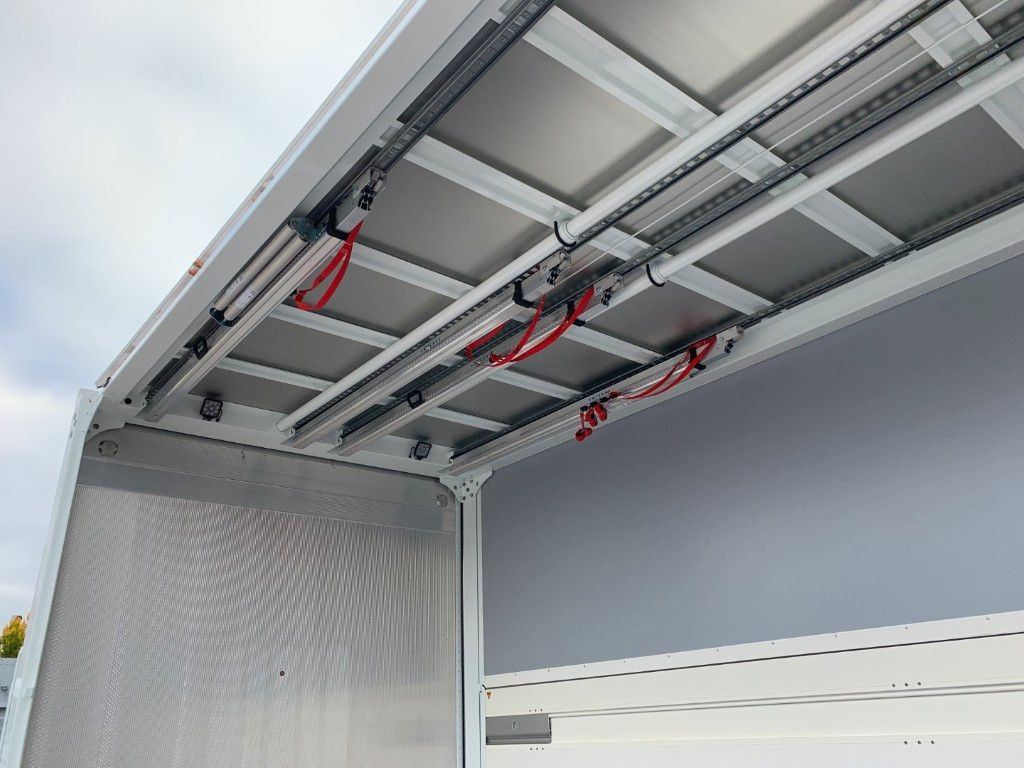 Zentralachsanhänger Swing-Board I tiefgekuppelt - Príves na přepravu nápojů: obrázok 5 Zentralachsanhänger Swing-Board I tiefgekuppelt - Príves na přepravu nápojů: obrázok 5