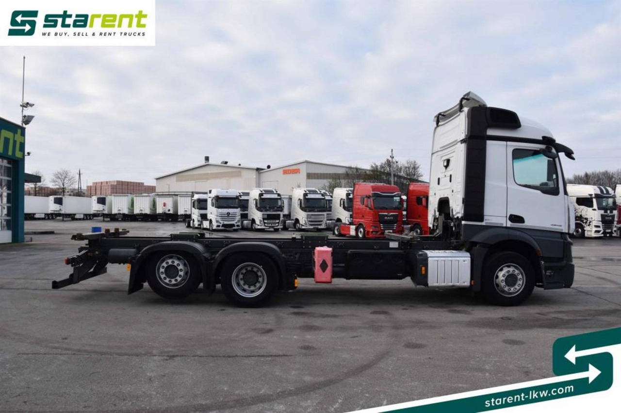 Mercedes Benz Actros 2645L Retarder Mirror Cam NAVI Liftachse - Kontejnérový podvozek/ Výměnná nástavba: obrázok 4 Mercedes Benz Actros 2645L Retarder Mirror Cam NAVI Liftachse - Kontejnérový podvozek/ Výměnná nástavba: obrázok 4