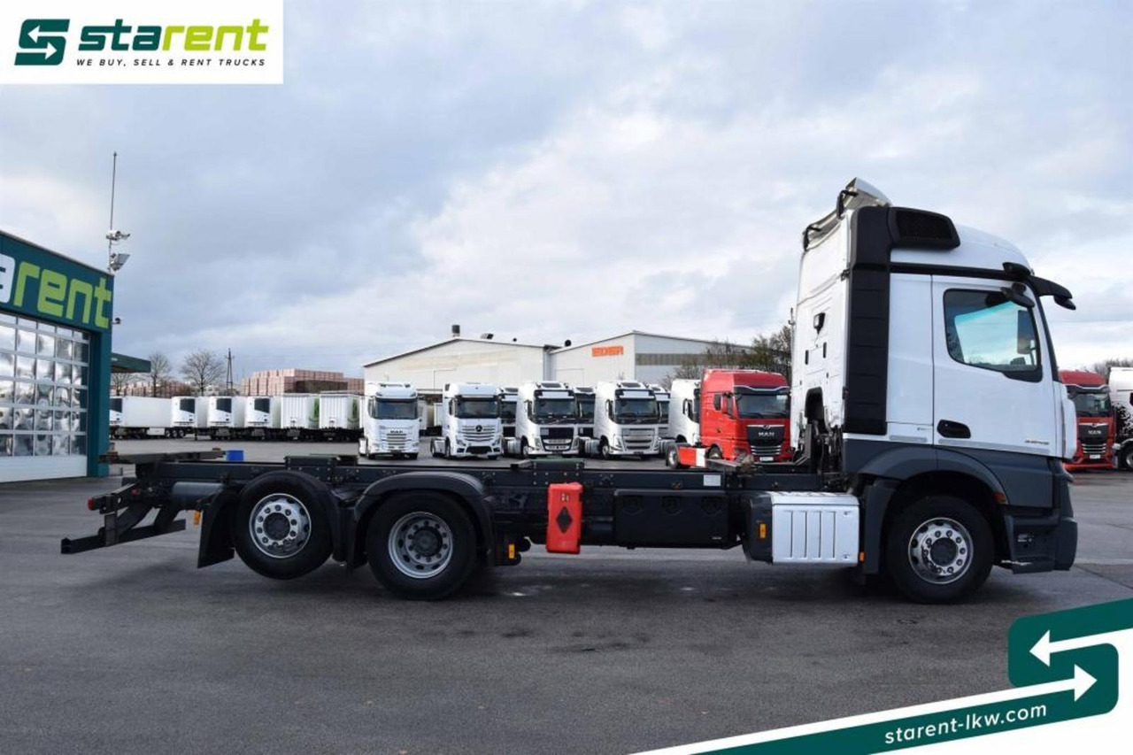 Mercedes Benz Actros 2645L Retarder Mirror Cam NAVI Liftachse - Podvozek s kabinou: obrázok 4 Mercedes Benz Actros 2645L Retarder Mirror Cam NAVI Liftachse - Podvozek s kabinou: obrázok 4