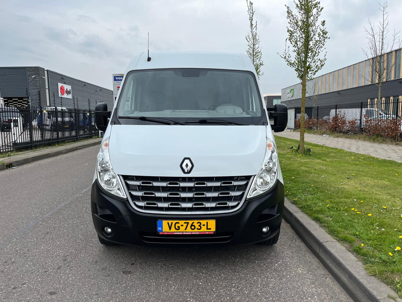Renault Master 125.35 L2 H2, Airco, Radio, Nav - Furgon: obrázok 4 Renault Master 125.35 L2 H2, Airco, Radio, Nav - Furgon: obrázok 4