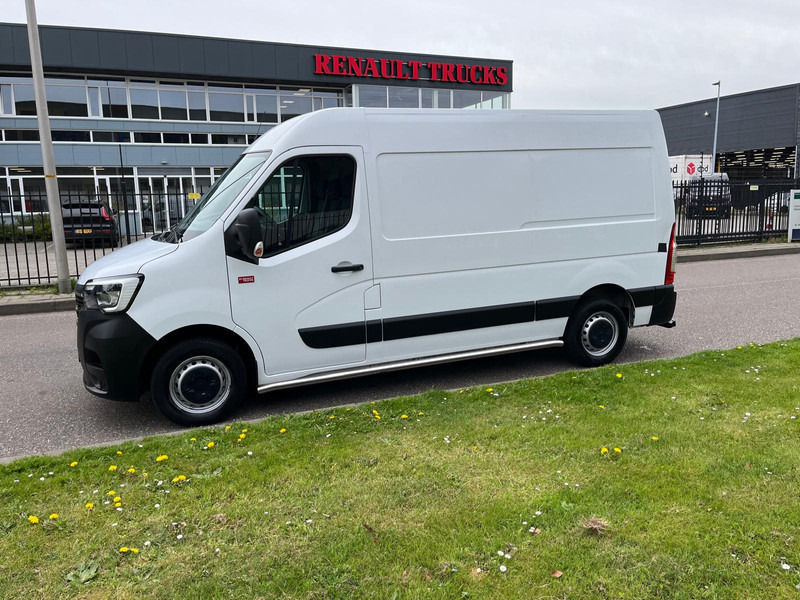 Renault Master 180.35 Red Edition L2 H2, 180pk, Airco, Nav, Camera - Furgon: obrázok 2 Renault Master 180.35 Red Edition L2 H2, 180pk, Airco, Nav, Camera - Furgon: obrázok 2