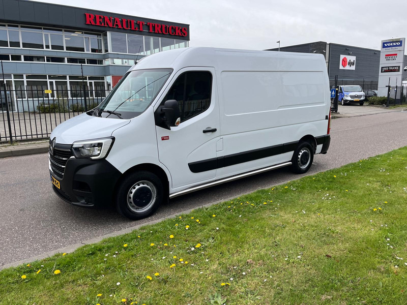 Renault Master 180.35 Red Edition L2 H2, 180pk, Airco, Nav, Camera - Furgon: obrázok 3 Renault Master 180.35 Red Edition L2 H2, 180pk, Airco, Nav, Camera - Furgon: obrázok 3