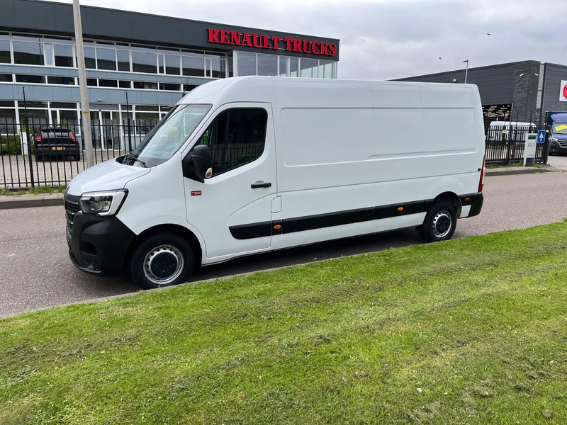 Renault Master Red Edition 150.35 L3H2, Airco, Nav, Camera - Furgon: obrázok 2 Renault Master Red Edition 150.35 L3H2, Airco, Nav, Camera - Furgon: obrázok 2