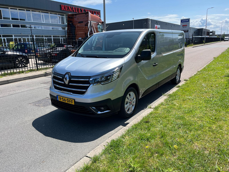 Renault Trafic E-Tech Red L2 H1, Airco, Nav, Camera - Malá dodávka, Elektrická dodávka: obrázok 3 Renault Trafic E-Tech Red L2 H1, Airco, Nav, Camera - Malá dodávka, Elektrická dodávka: obrázok 3