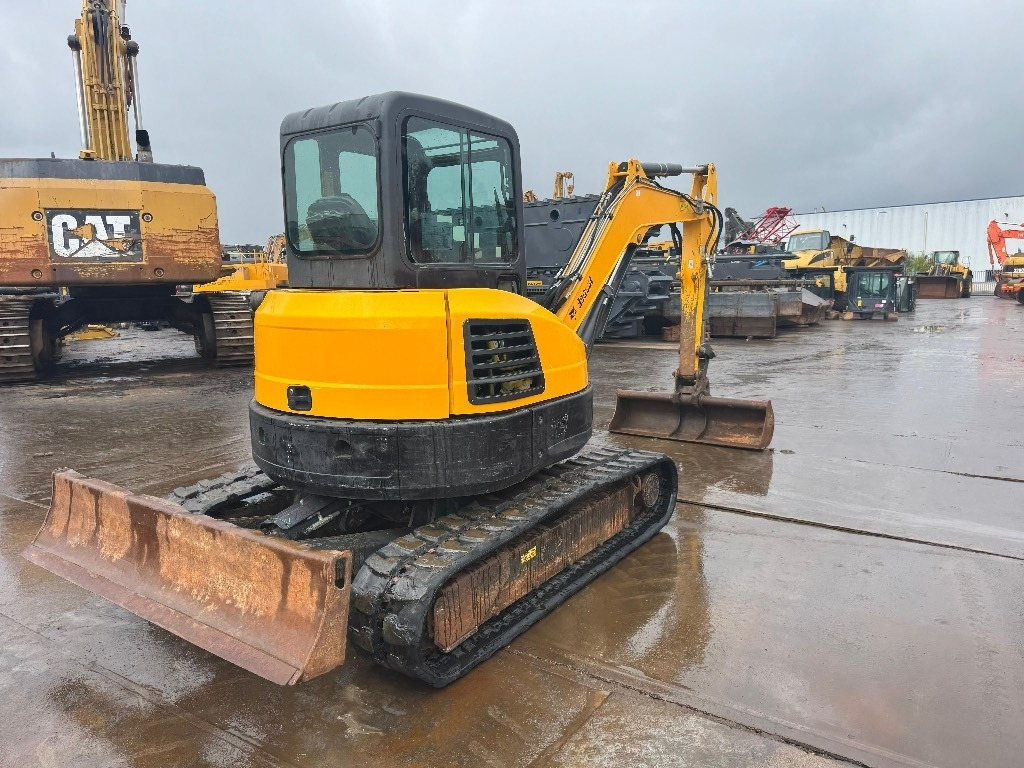 Bobcat E 50 EM - Mini rýpadlo: obrázok 4 Bobcat E 50 EM - Mini rýpadlo: obrázok 4