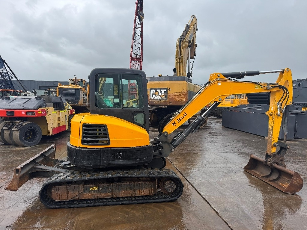 Bobcat E 50 EM - Mini rýpadlo: obrázok 2 Bobcat E 50 EM - Mini rýpadlo: obrázok 2