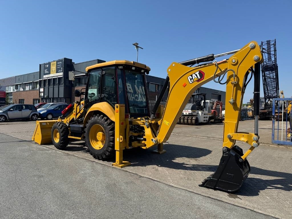 CAT 424 4X4 HAMMER LINE ( UNUSED )  - Rýpadlo-nakladač: obrázok 3 CAT 424 4X4 HAMMER LINE ( UNUSED )  - Rýpadlo-nakladač: obrázok 3