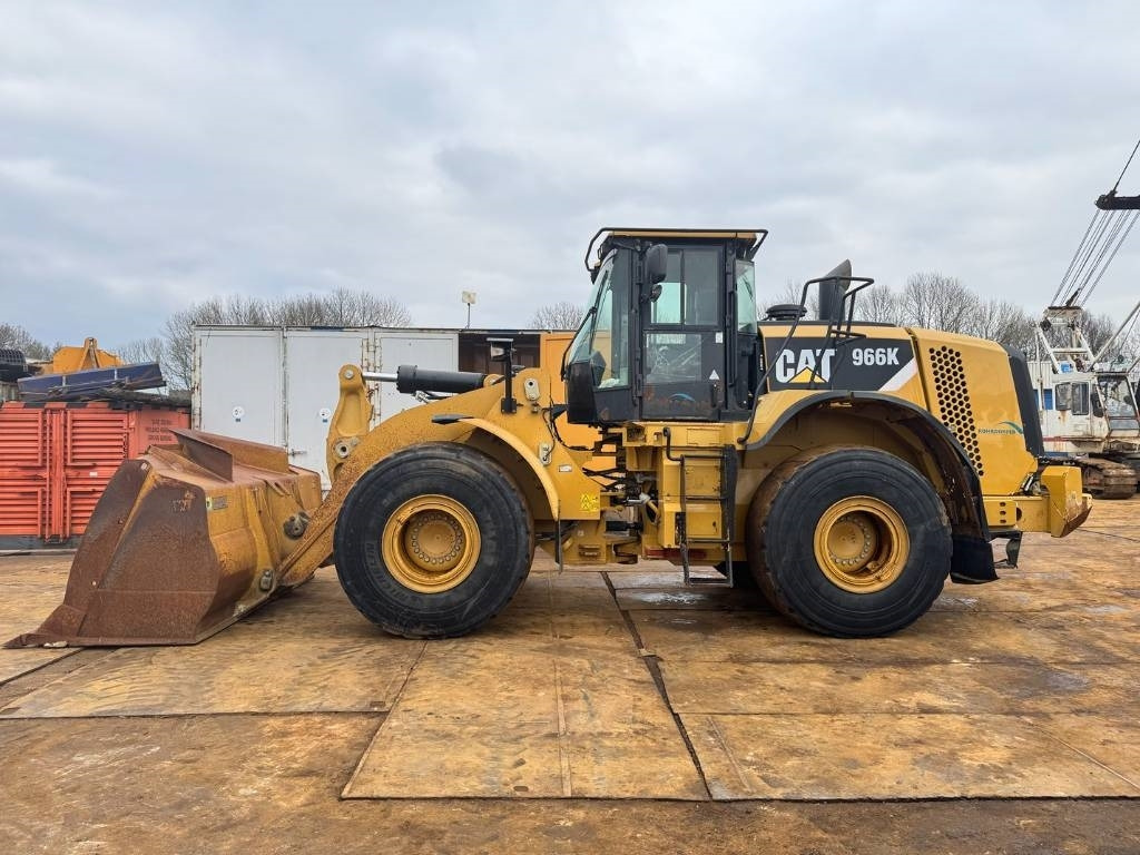 CAT 966 K - Kolesový nakladač: obrázok 1 CAT 966 K - Kolesový nakladač: obrázok 1