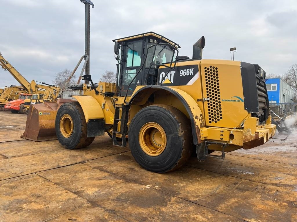CAT 966 K - Kolesový nakladač: obrázok 3 CAT 966 K - Kolesový nakladač: obrázok 3