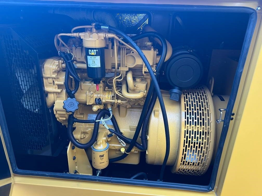 CAT DE 65 GC 65KVA (UNUSED) - Elektrický generátor: obrázok 5 CAT DE 65 GC 65KVA (UNUSED) - Elektrický generátor: obrázok 5