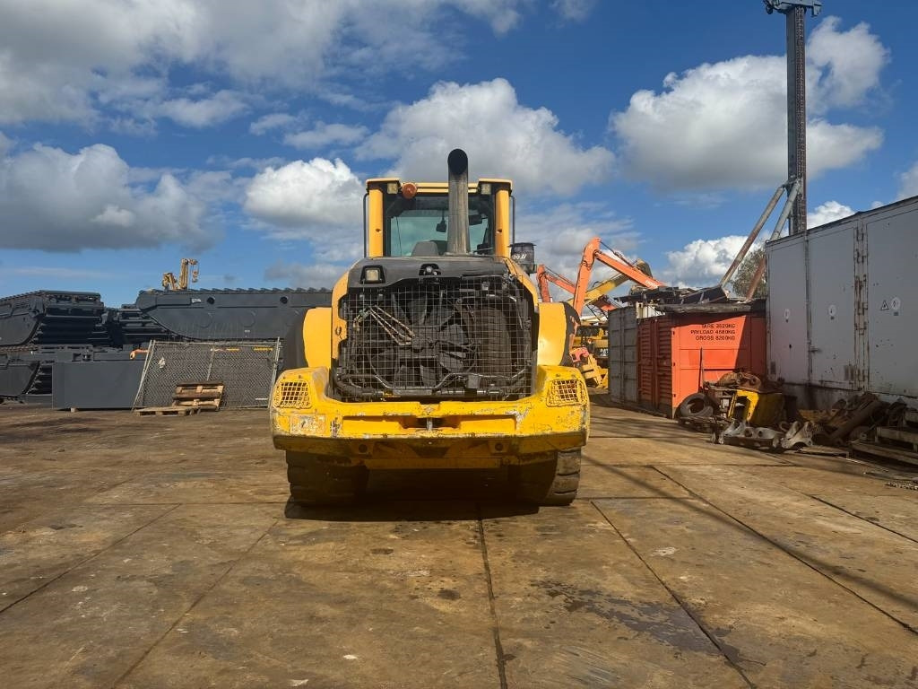 Volvo L 120 G  - Kolesový nakladač: obrázok 3 Volvo L 120 G  - Kolesový nakladač: obrázok 3