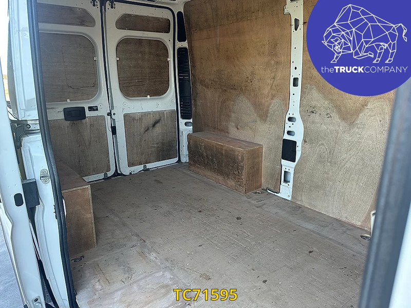 Dodávka skriňová nadstavba Citroën Jumper 130cv: obrázok 11