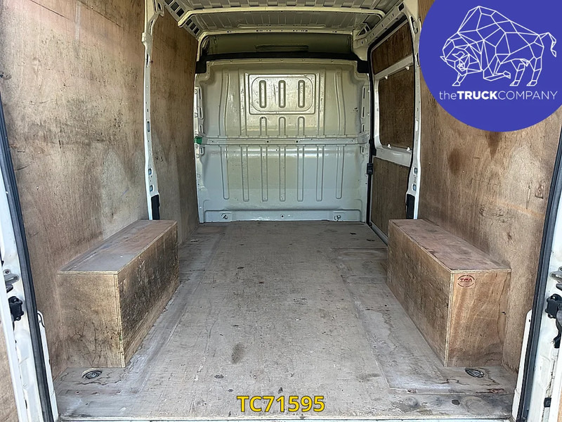 Dodávka skriňová nadstavba Citroën Jumper 130cv: obrázok 7