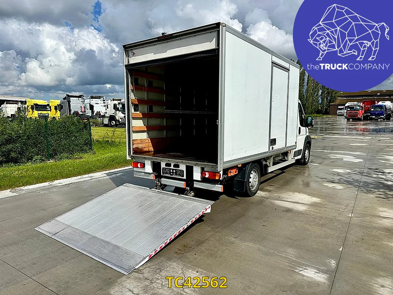 Fiat Ducato meubelbak + lift 3.0D automaat - Dodávka skriňová nadstavba: obrázok 3 Fiat Ducato meubelbak + lift 3.0D automaat - Dodávka skriňová nadstavba: obrázok 3