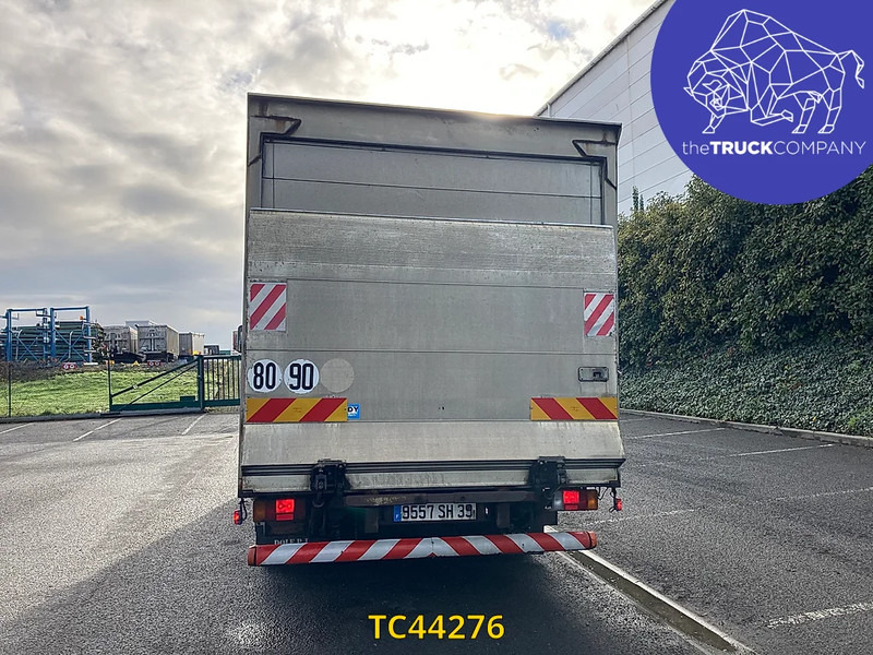 Iveco EuroCargo 100 E15 - Skříňový nákladní auto: obrázok 3 Iveco EuroCargo 100 E15 - Skříňový nákladní auto: obrázok 3