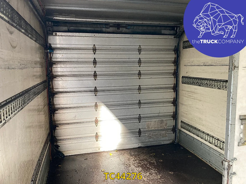 Iveco EuroCargo 100 E15 - Skříňový nákladní auto: obrázok 4 Iveco EuroCargo 100 E15 - Skříňový nákladní auto: obrázok 4